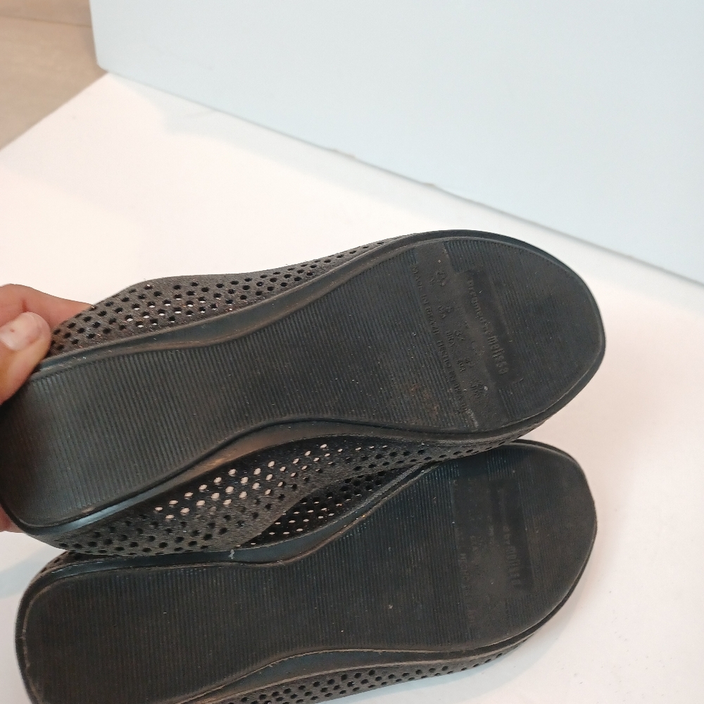 MELISSA FLATS - Picture 4 of 5